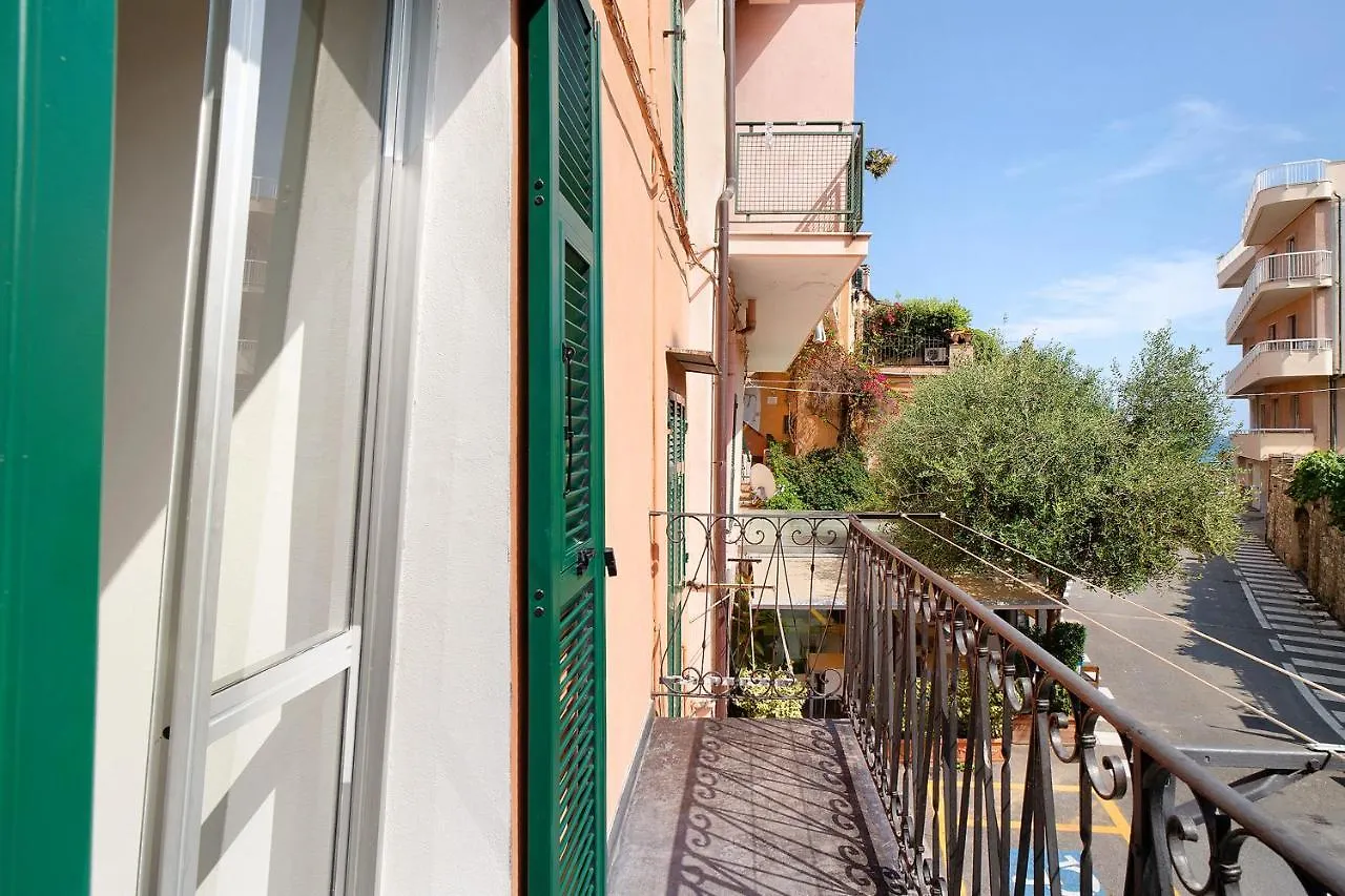 Casa Acqua Mare Parasio Imperia